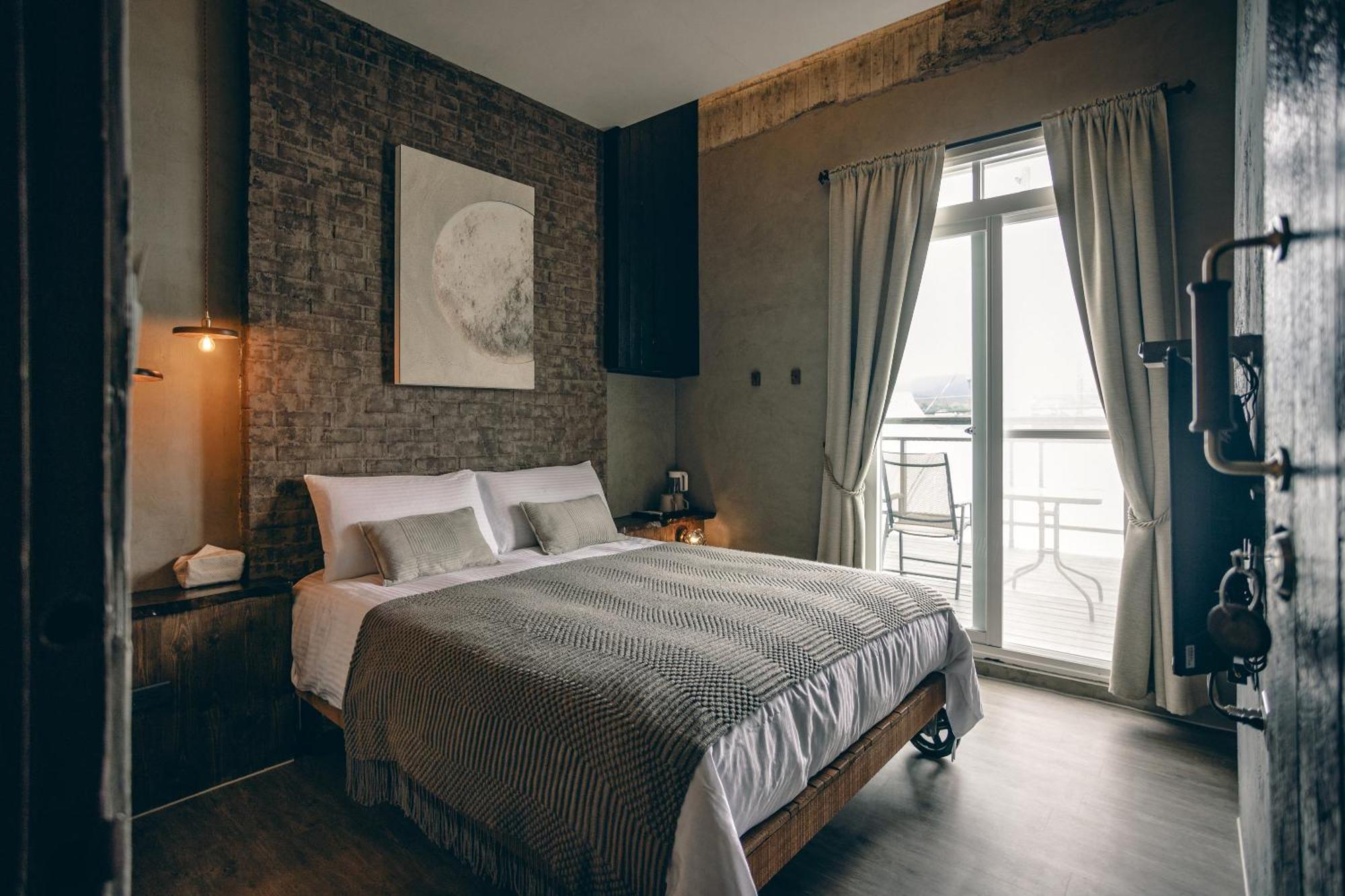 Bed and Breakfast Original House Чишан Экстерьер фото